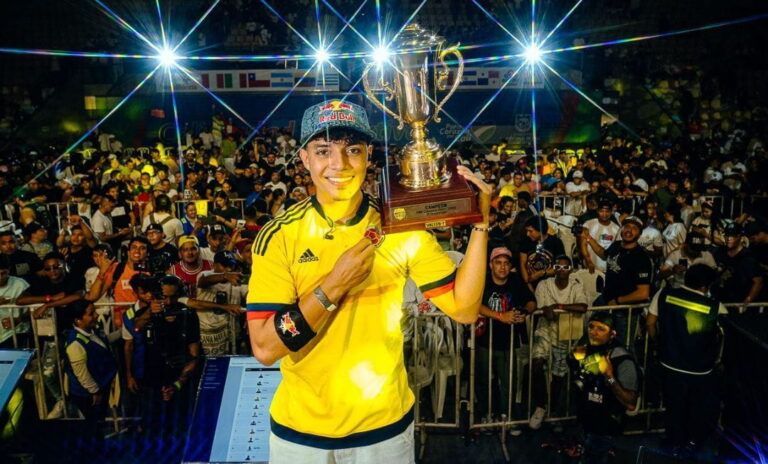 Valles-T campeon FMS Colombia